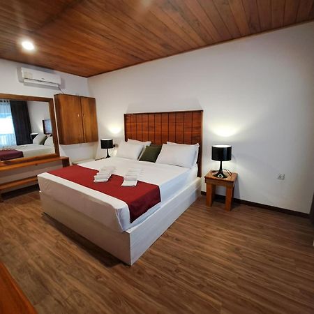 One World Mirissa Otel Dış mekan fotoğraf