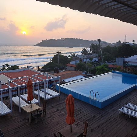 One World Mirissa Otel Dış mekan fotoğraf