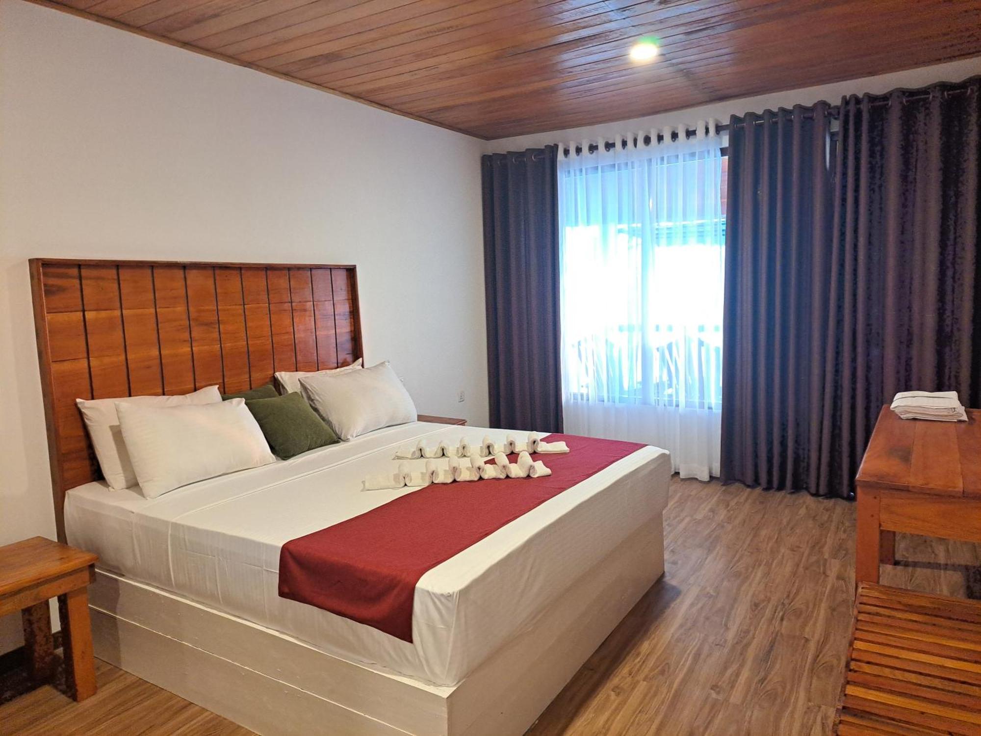 One World Mirissa Otel Dış mekan fotoğraf