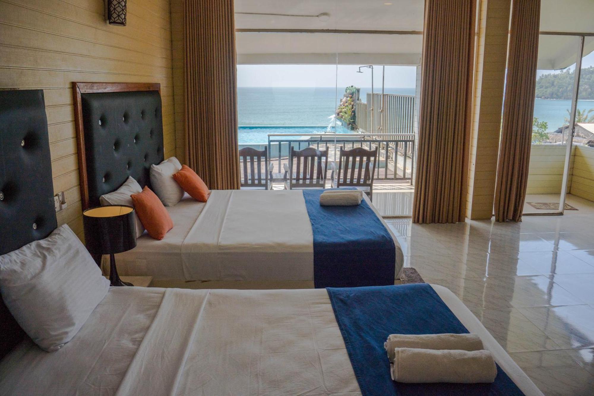 One World Mirissa Otel Dış mekan fotoğraf