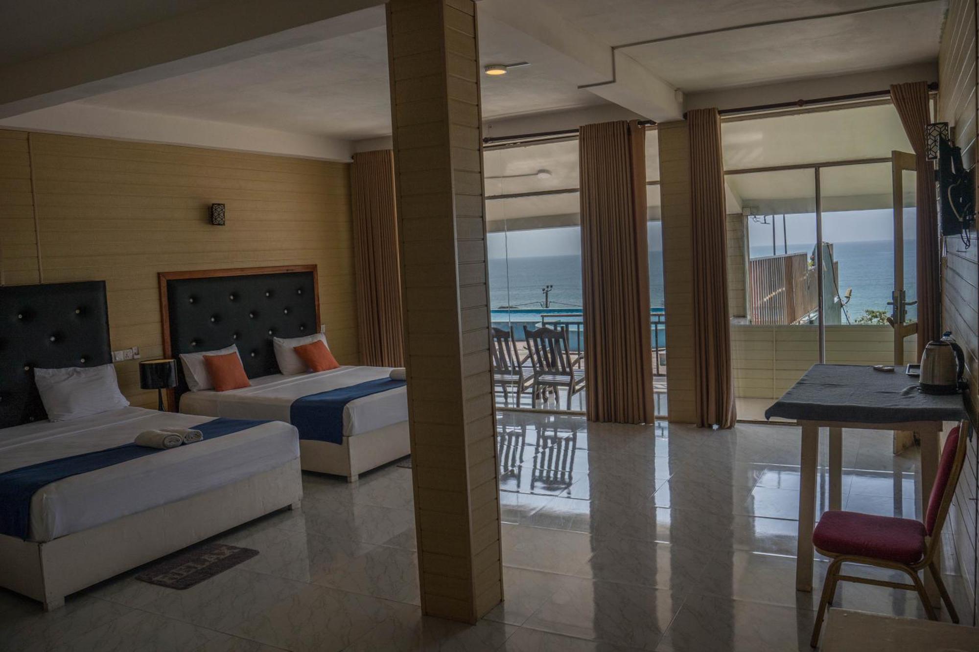One World Mirissa Otel Dış mekan fotoğraf